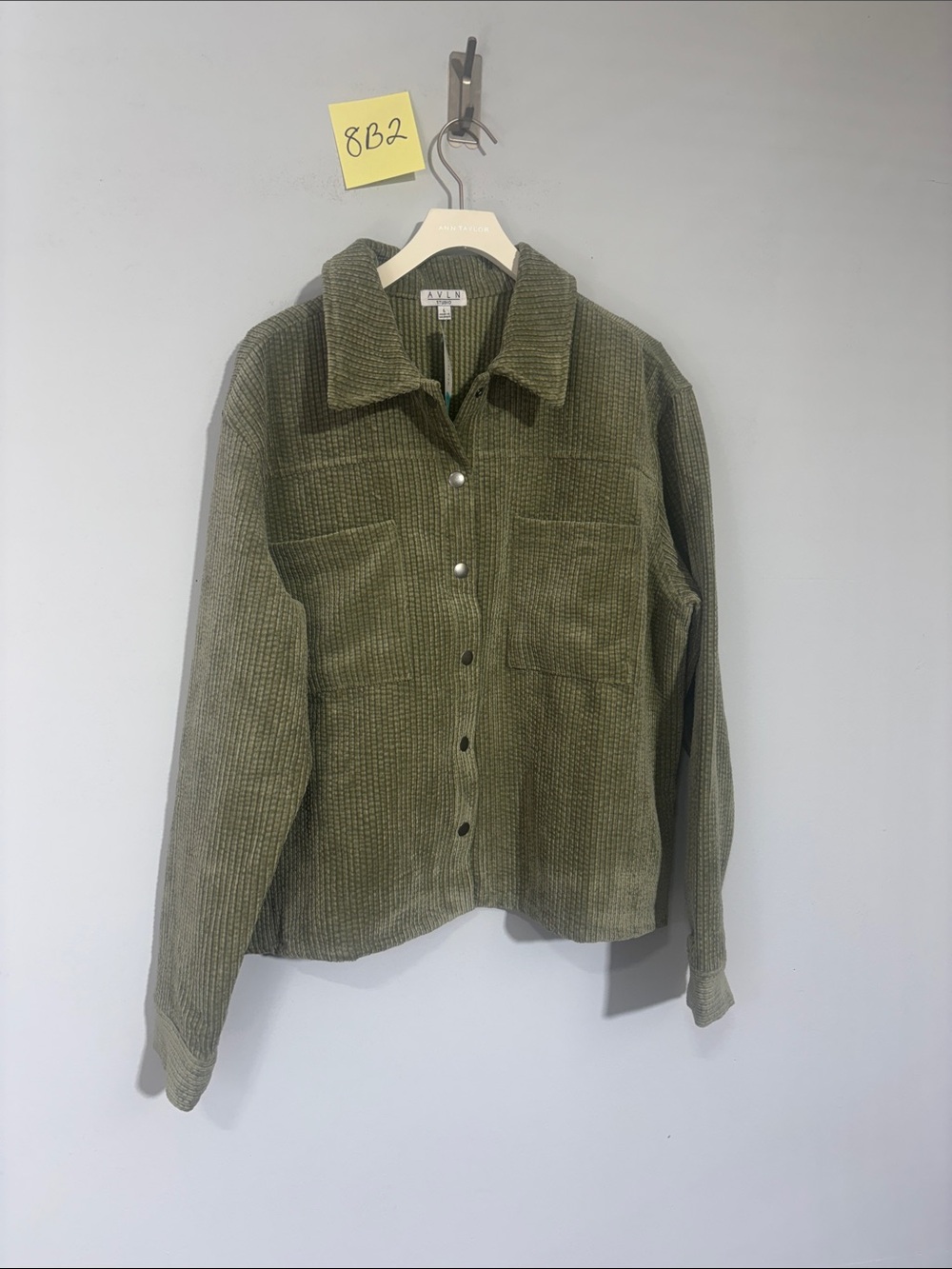 AVLN studio large shacket